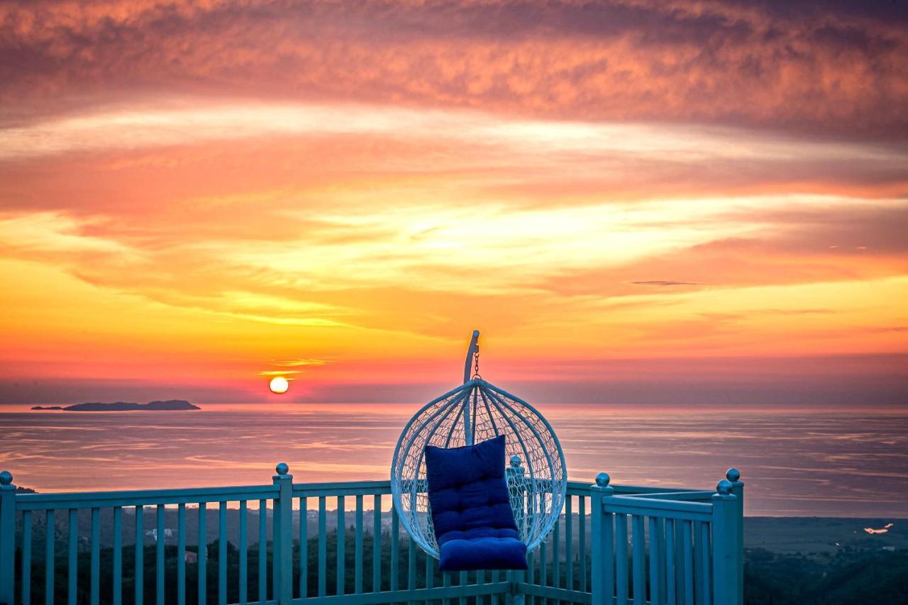 Villa Orizontas Corfu, Private Villa With Breathtaking Views Loutses Exteriör bild