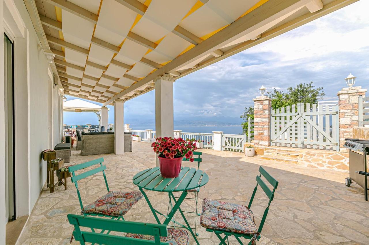 Villa Orizontas Corfu, Private Villa With Breathtaking Views Loutses Exteriör bild