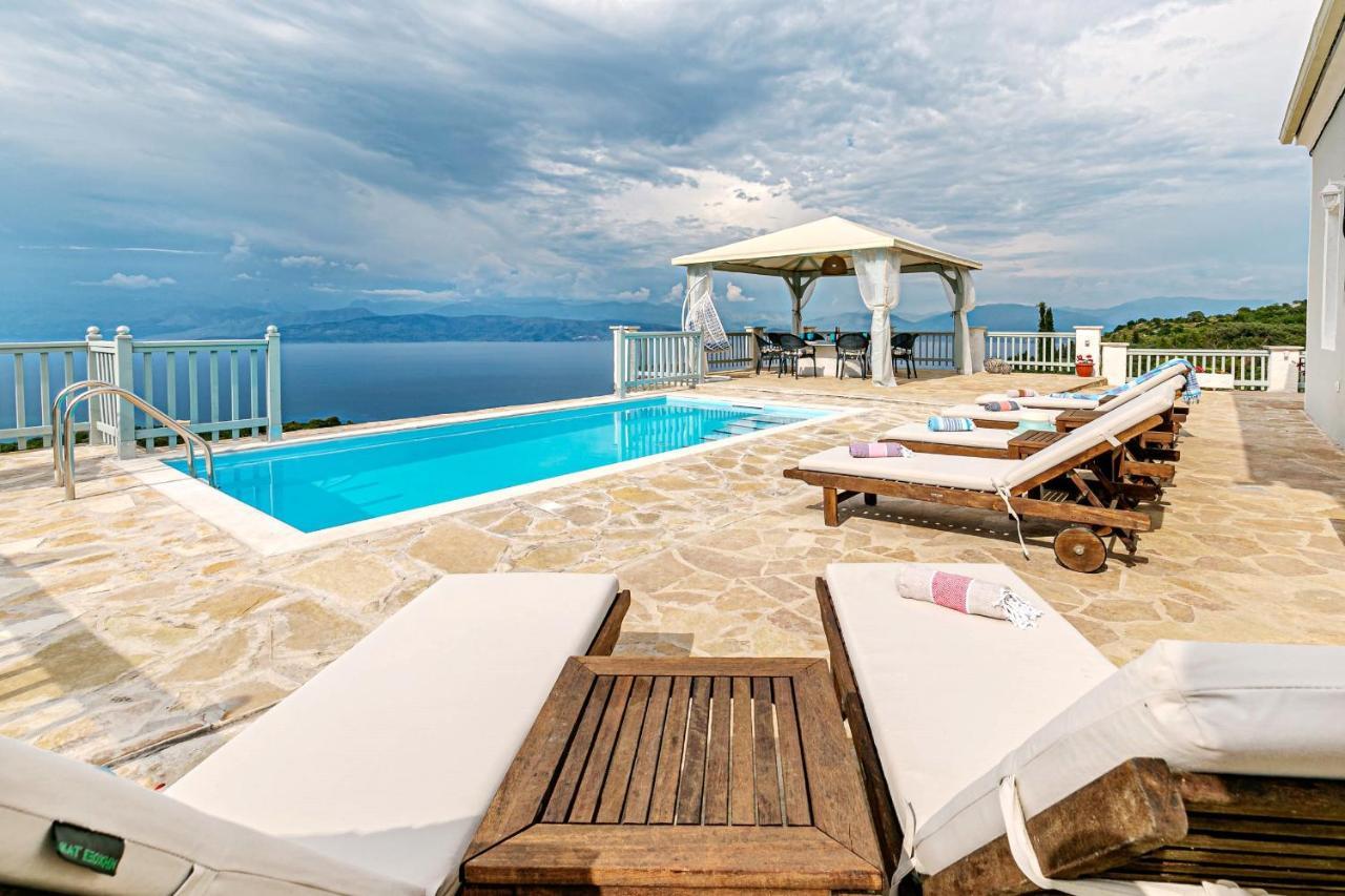 Villa Orizontas Corfu, Private Villa With Breathtaking Views Loutses Exteriör bild